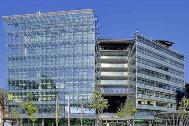 Iroda Kálvin Square