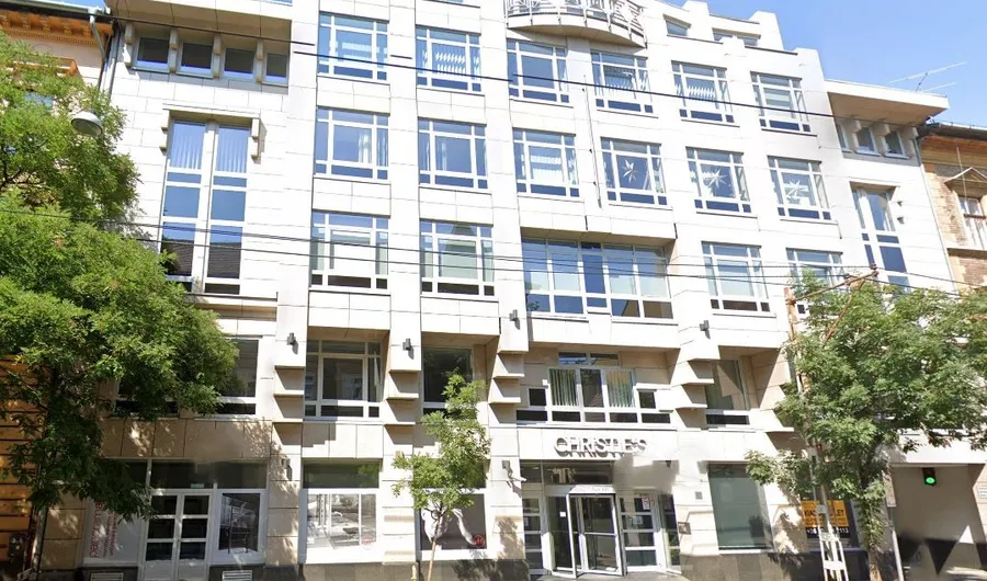 Iroda K32/Christie's irodaház