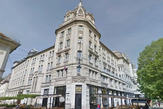 Iroda Bajcsy Office Building