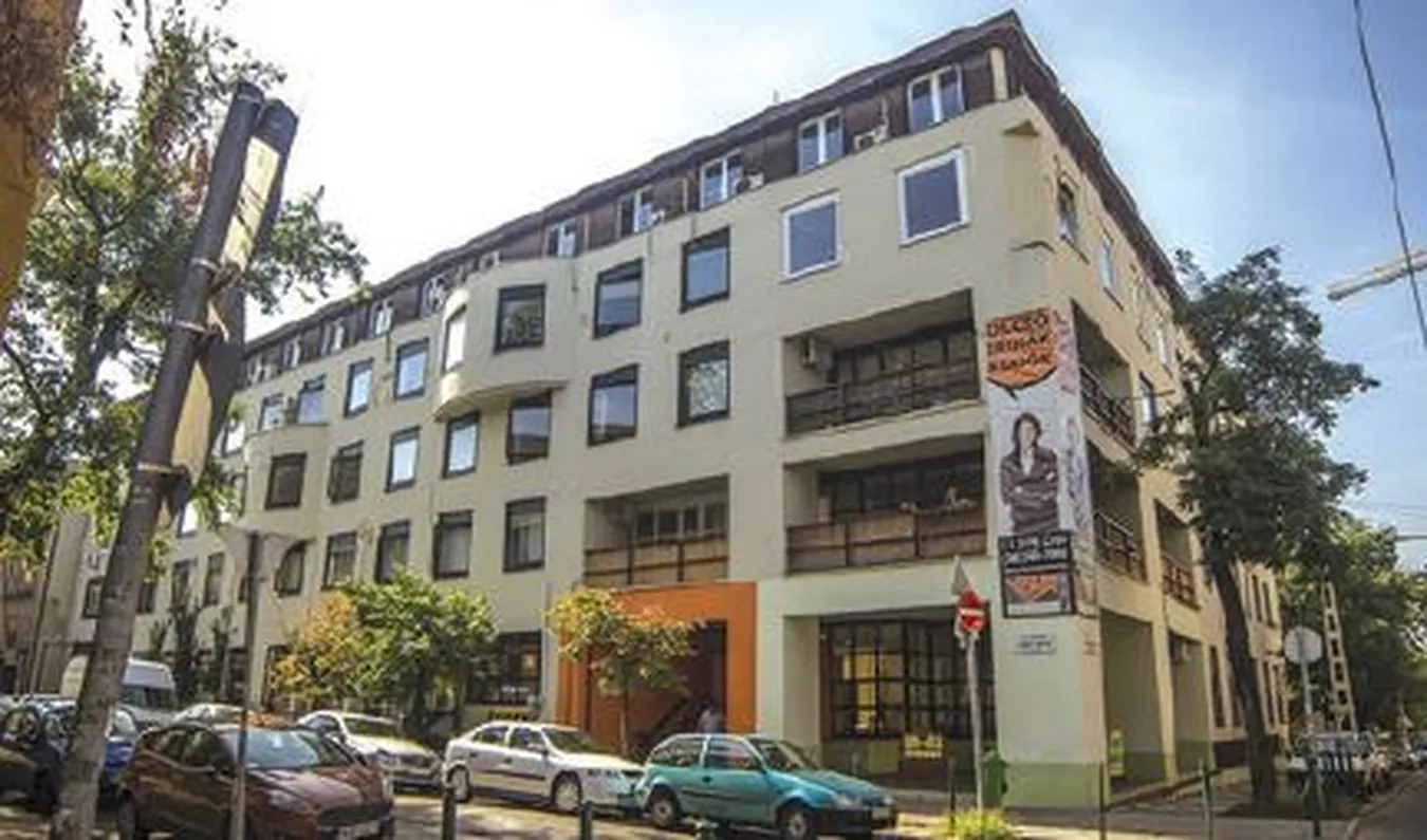 Iroda Róna Office Center