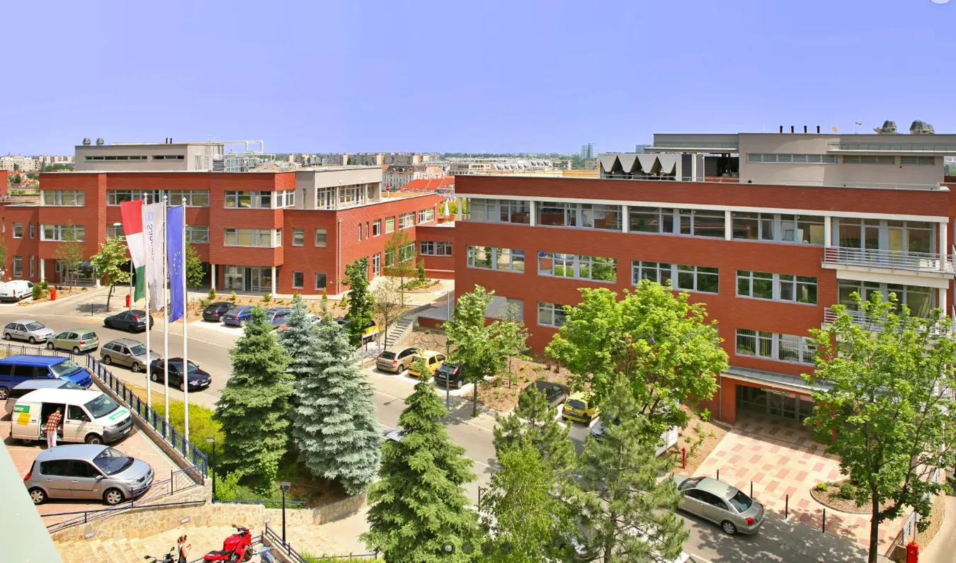 Iroda Szépvölgyi Irodapark, Montevideo u. 16.