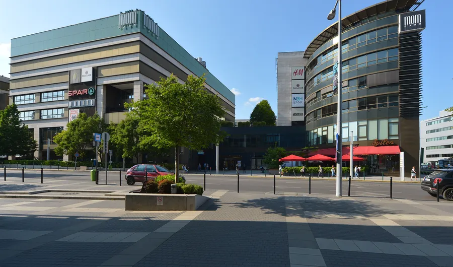 Iroda MOM Park Offices