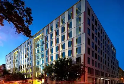 Iroda Roosevelt Office Building