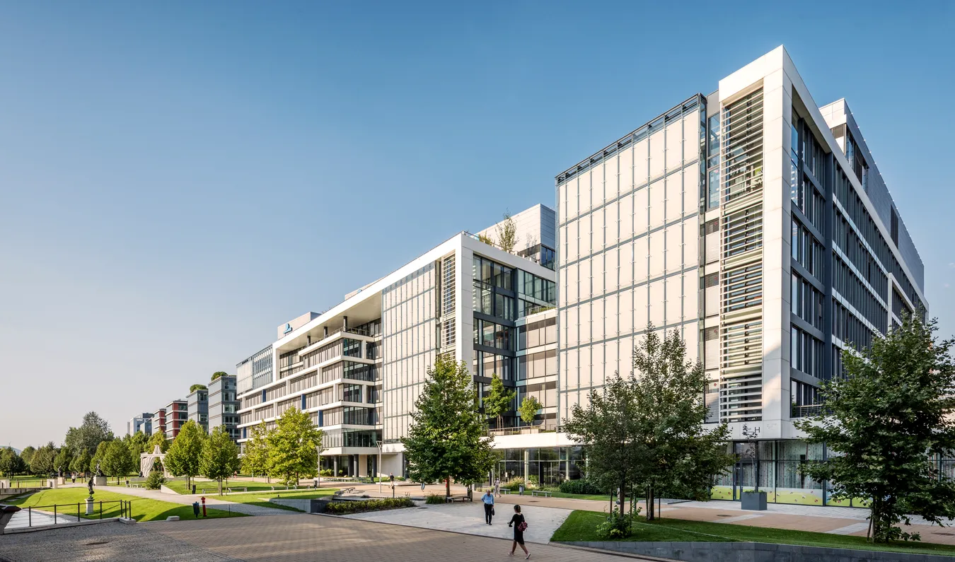 Iroda Millennium Tower H