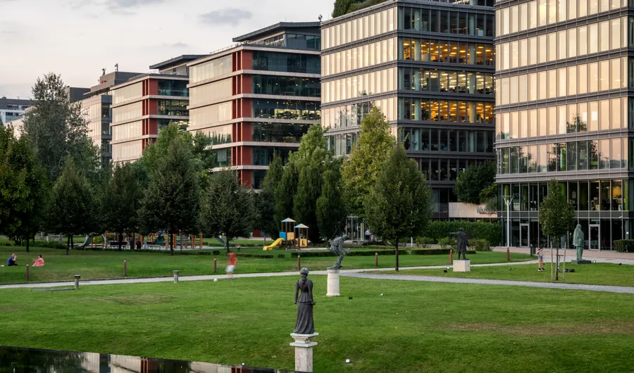 Iroda Millennium Tower III.