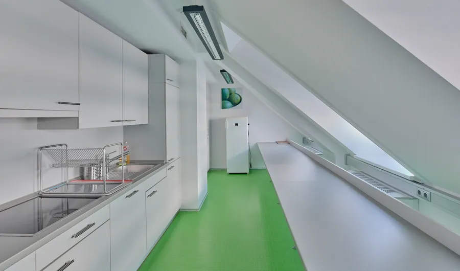 Iroda Árpád Center