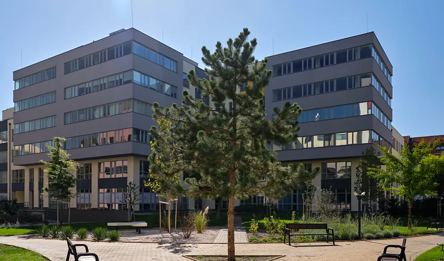 Iroda Madarász Irodapark (I-IV)